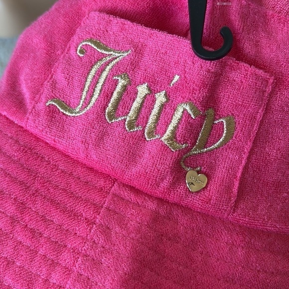 Brand New Juicy Couture Pink Bucket Hat Terrycloth w/ Gold Tone Embroidered Logo main image 11